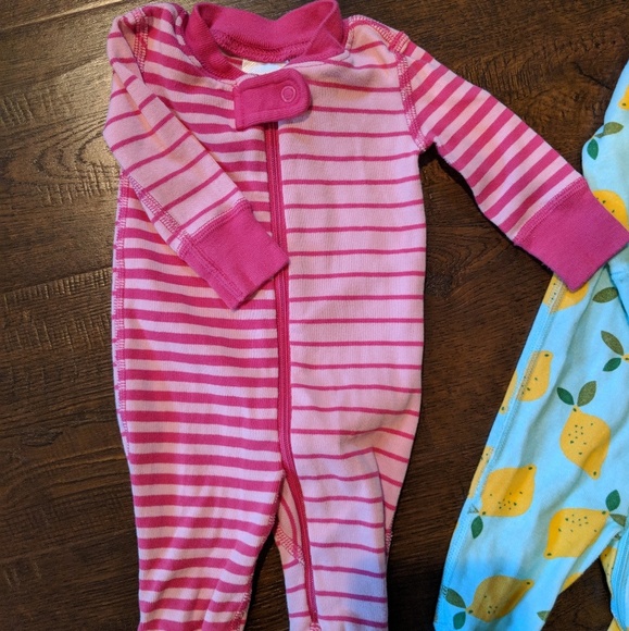 Hanna andersson newborn sleeper onsies - Picture 2 of 7